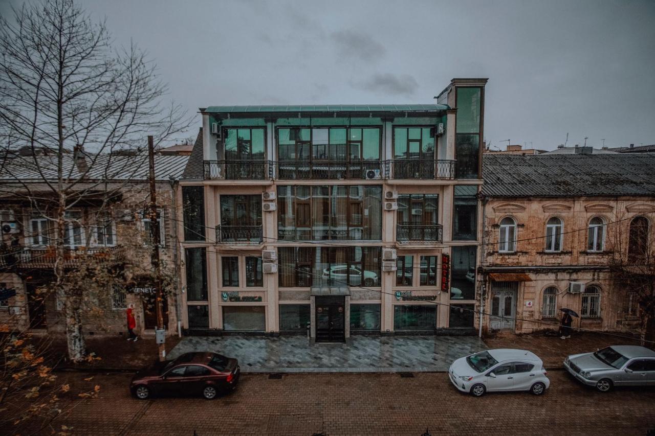 Discovery Hotel Kʼutʼaisi Exterior foto